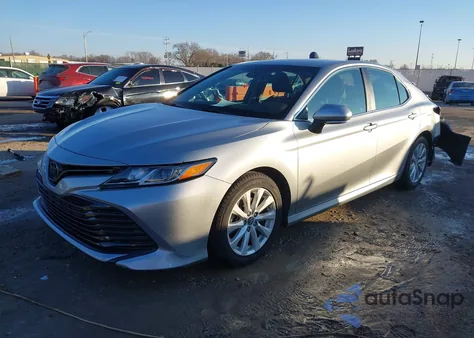 2018 Toyota Camry Le from USA, damaged, VIN 4T1B11HK4JU150877
